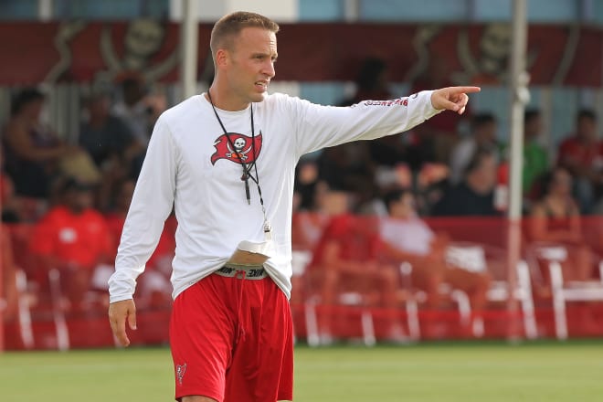 BC head coach Jeff Hafley coaches defensive backs as part of Greg Schiano's staff during 2012 Tampa Bay Buccaneers training camp (Photo: Kim Klement-USA TODAY Sports).