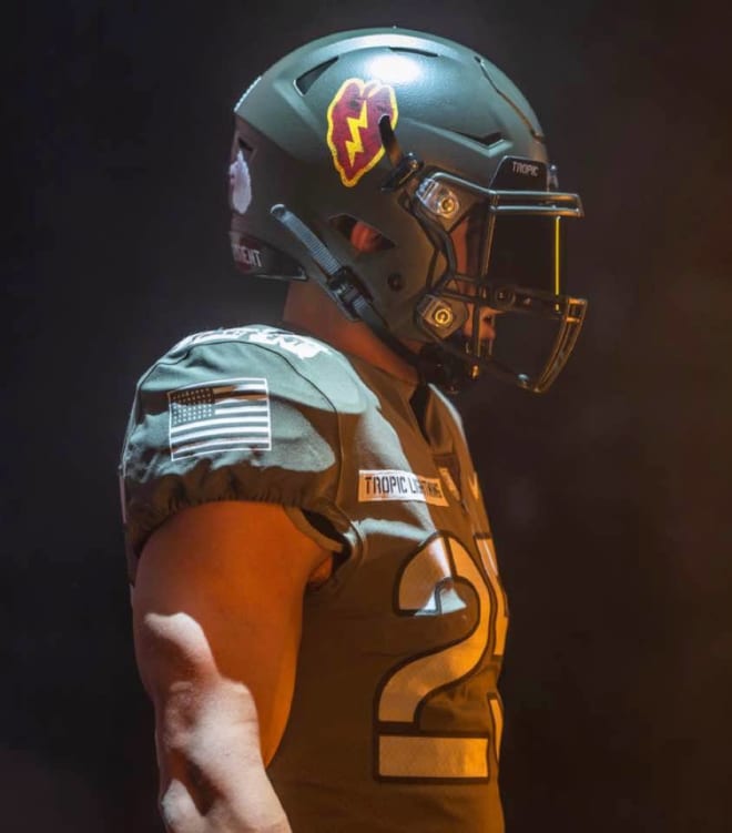 Army Honors Big Red One with Army-Navy Game Uniforms