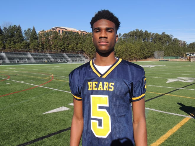 Jaquarii Roberson caught 66 passes for 1,480 yards and 19 touchdowns as a junior.