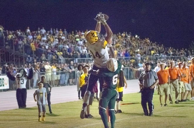 Sage Surratt catches a game-winning touchdown against East Lincoln.