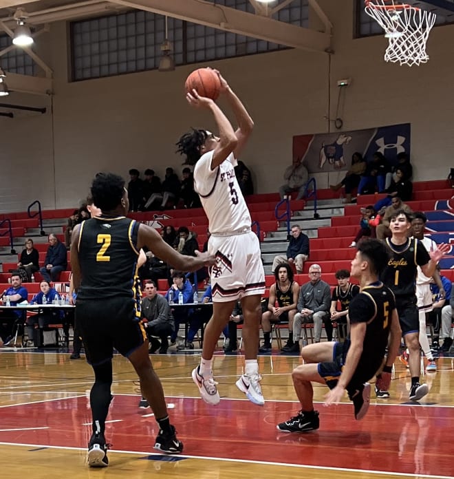 Josh Pascarelli is an ankle breaker on the pull-up