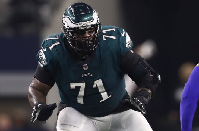 Jason Peters will return to the Philadelphia Eagles in 2020, but change positions.