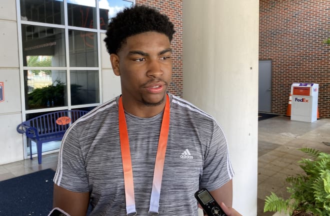 Harris chose Auburn over more than two dozen offers including most of the SEC.