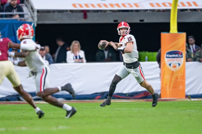 Georgia quarterback Carson Beck (15). Photo by Kathryn Skeean.