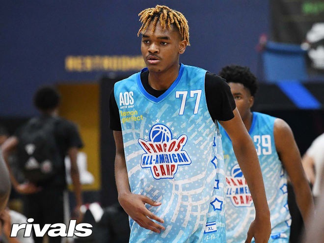 J.J. Taylor will join Robert Dillingham as visitors to Kentucky the weekend