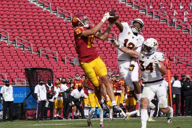 Sophomore Drake London reels in the game-winning touchdown Saturday to send USC to a 28-27 victory over Arizona State.
