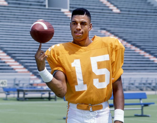 Tennessee Football Jersey Countdown: No. 15, Carl Pickens - VolReport ...