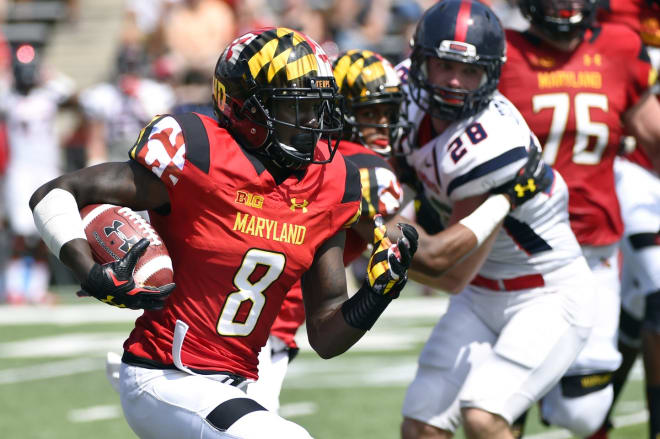 Levern Jacobs (No. 8) led Maryland with 10 receptions against Minnesota. 