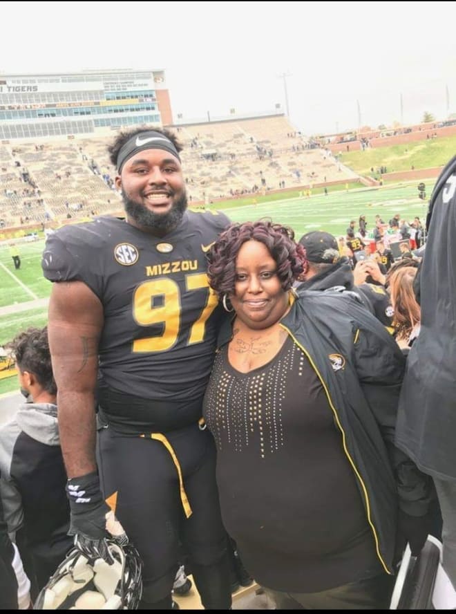 NFL Draft Profile: Akial Byers, Defensive Lineman, Missouri Tigers