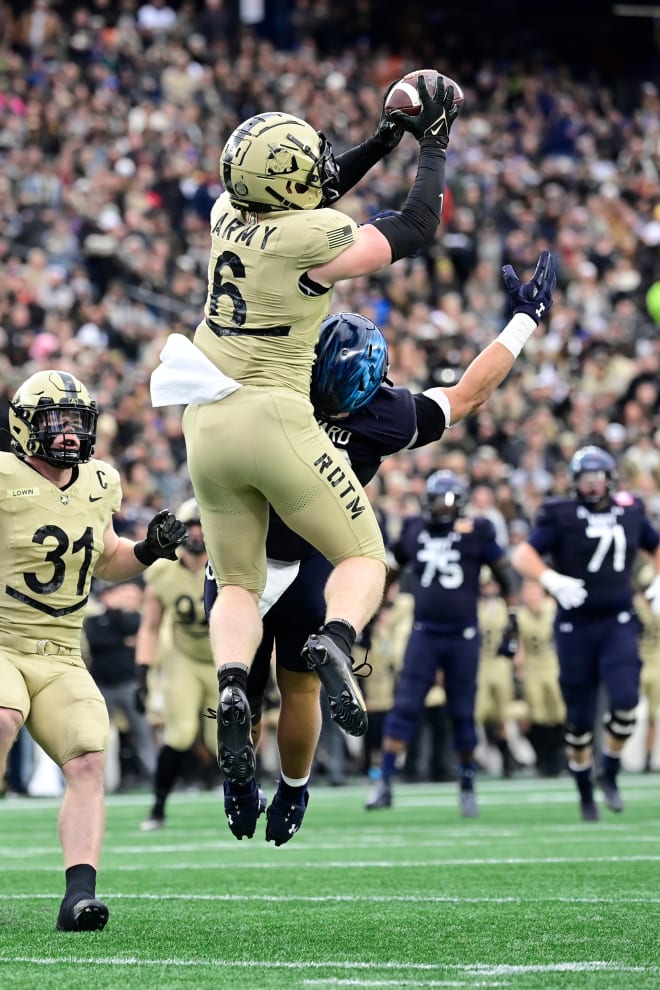 Safety Max.DiDomenico (#6) makes critical and timely interception in the 1st half