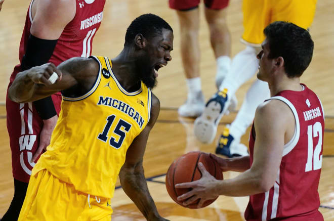 Michigan Wolverines basketball's Chaundee Brown