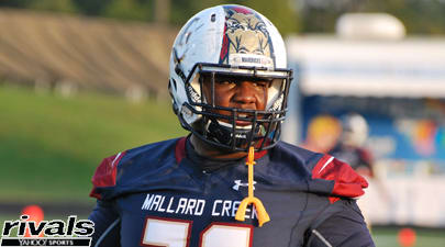 Charlotte (N.C.) Mallard Creek junior lineman Grant Gibson is ranked as the No. 16 defensive tackle in the country by Rivals.com in the class of 2017.