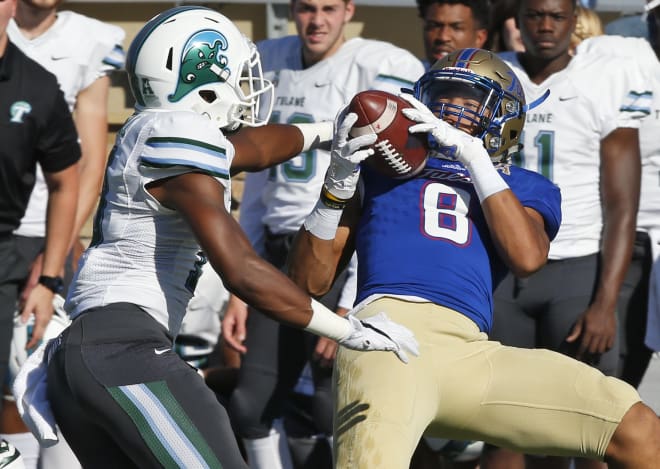 Tulsa WR Keenen Johnson catches a pass against Tulane in 2016.