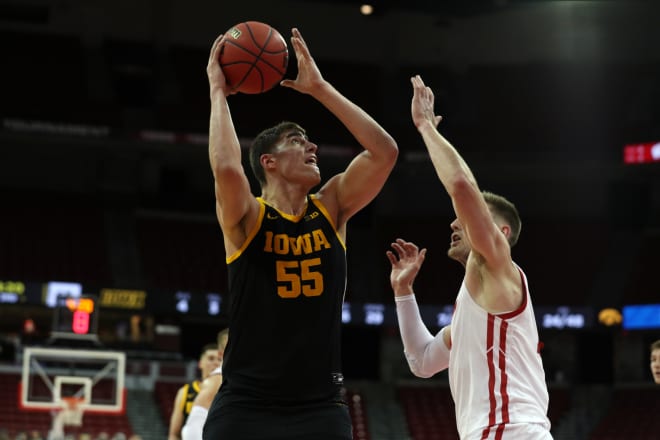 Luka Garza scored 30 points in the first meeting with Wisconsin. 