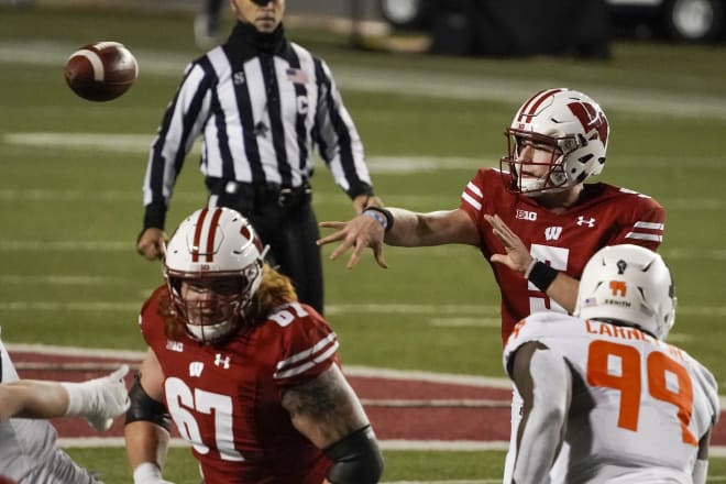 Graham Mertz was excellent is his first start at Wisconsin. 