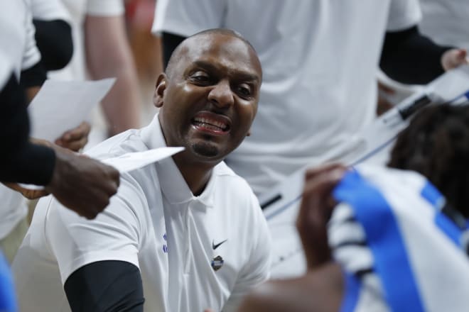 NCAA suspends Memphis coach Penny Hardaway for first three games