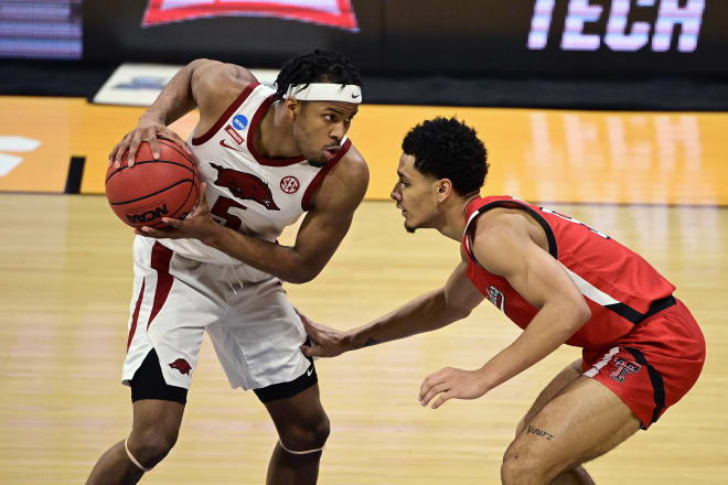 Moses Moody declares for 2021 NBA Draft, becomes Arkansas Razorbacks' first  one-and-one