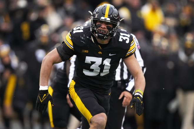 Jack Campbell has been named the recipient of the 2022 Butkus Award as the nation’s top linebacker.