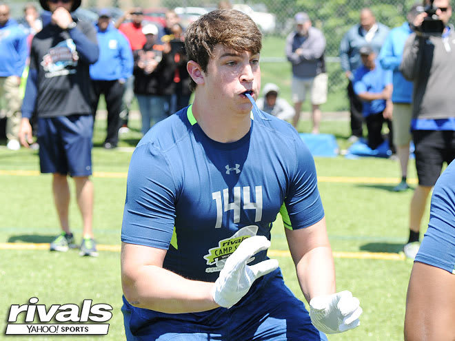 Three-star Brentwood (Tenn.) High offensive tackle Cole Mabry committed to  Notre Dame Tuesday