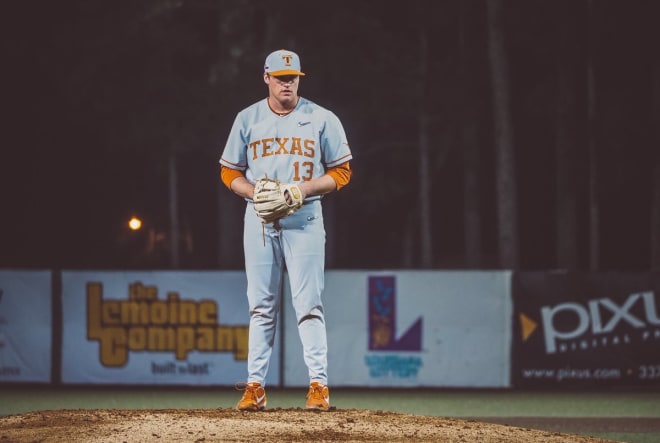 Bryce Elder's journey from golfer to Friday night starter at Texas -  Orangebloods