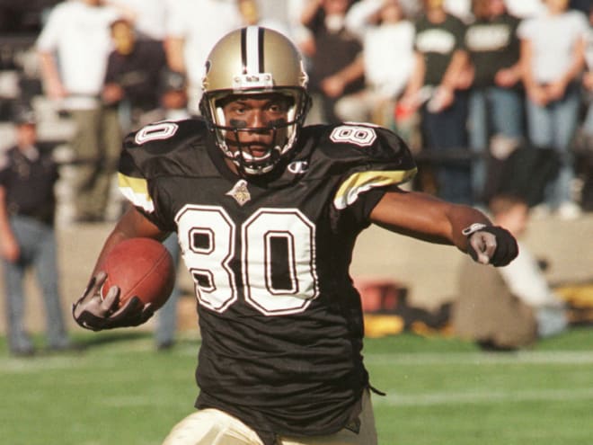 A. T. Simpson was a regular in the Purdue receiving rotation from 1998-01. The Indianapolis product had a couple of big TD catches in the Boilermakers' Rose Bowl season of 2000.