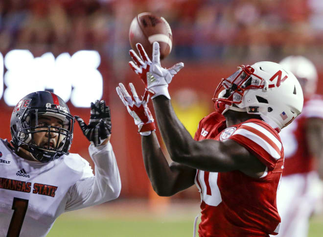With a more confident Lee, the Huskers opened up the playbook a bit vs. Wisconsin and tested the Badgers deep.