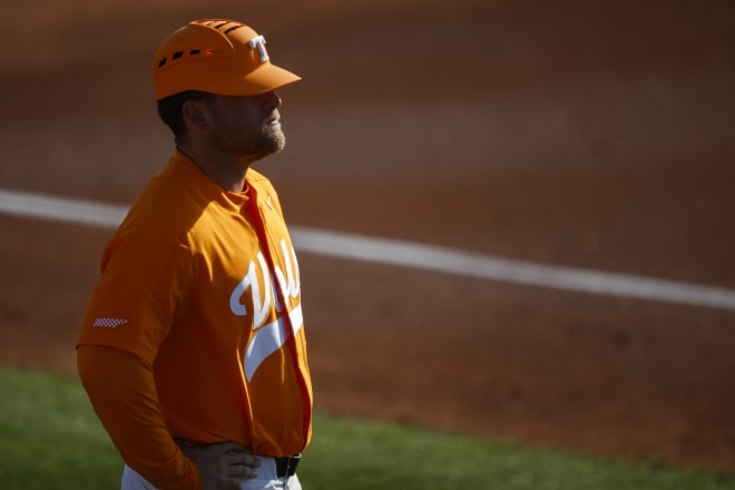 Tony Vitello to return to Tennessee baseball after serving suspension -  VolReport