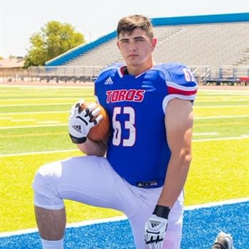 The Mesa Mountain View offensive lineman becomes the first local high school prospect to be signed under Kenny Dillingham (HUdl Photo)