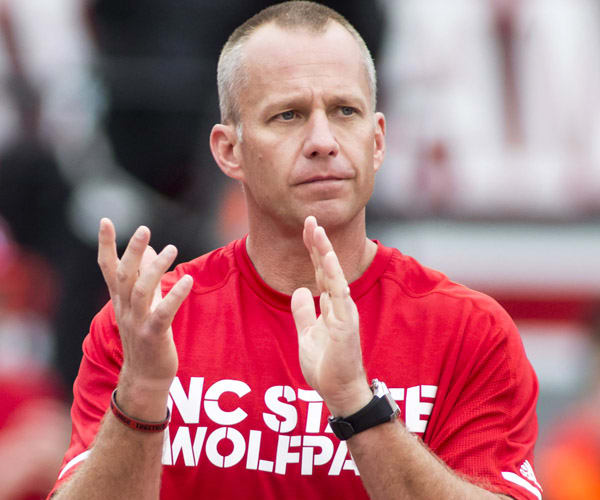 TheWolfpackCentral - NC State football coach Dave Doeren updates position  battles