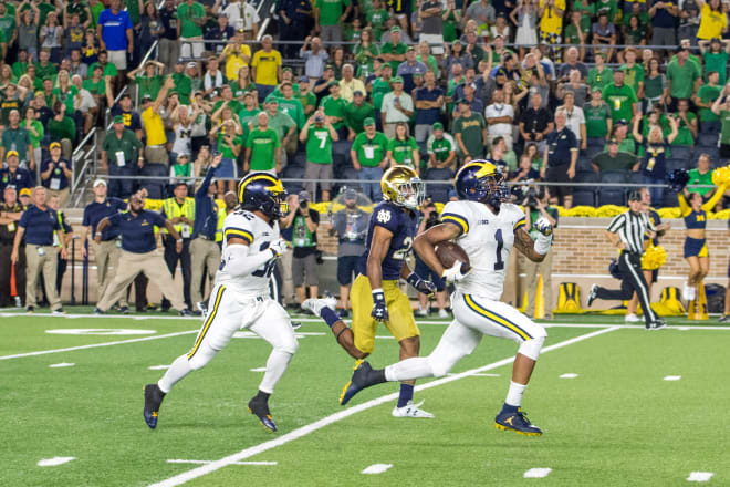 Michigan Wolverines junior Ambry Thomas returned a kick for a touchdown in 2018 at Notre Dame Stadium.