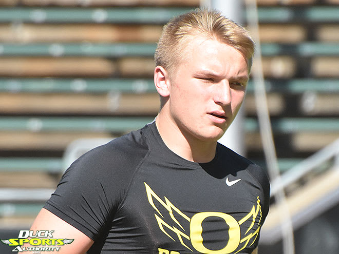 Duck TE commit Teagoan Quitoriano is very athletic but needs to develop his size