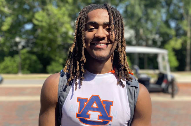 Jakaleb Faulk visited Auburn Saturday.