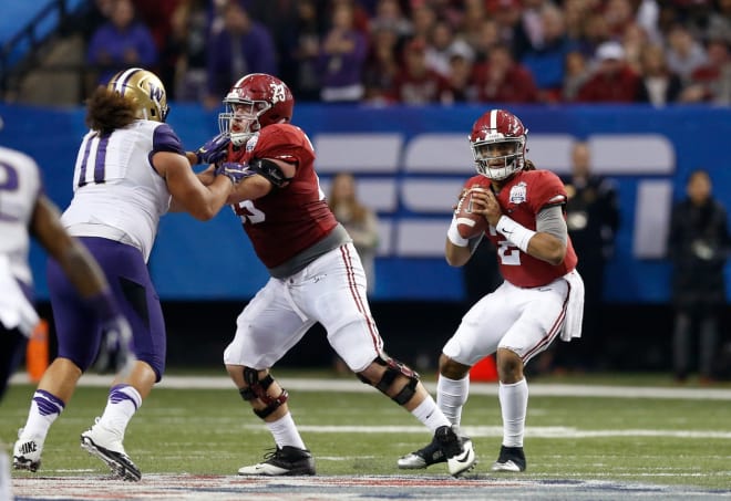 Alabama offensive lineman Jonah Williams (73) will have the responsibility of protecting starting quarterback Jalen Hurts' (2) blind side this season. Photo | USA Today