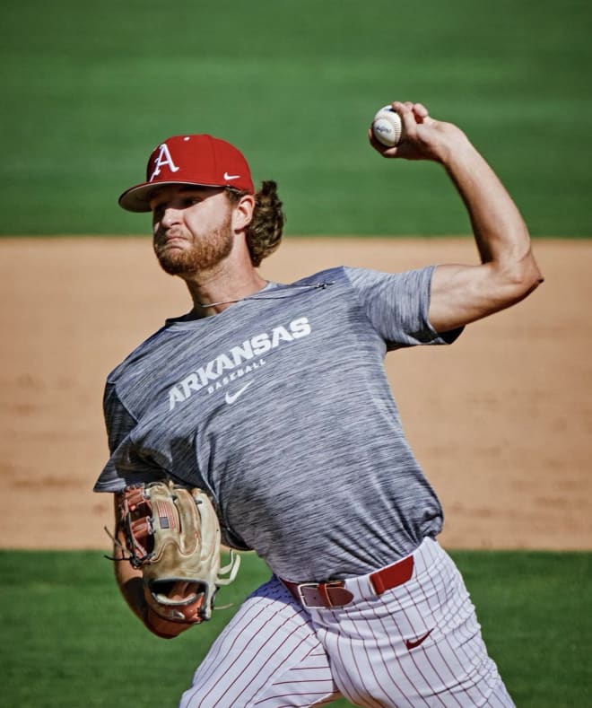 Arkansas LHP Hunter Hollan is primed to start for the Hogs this year. 
