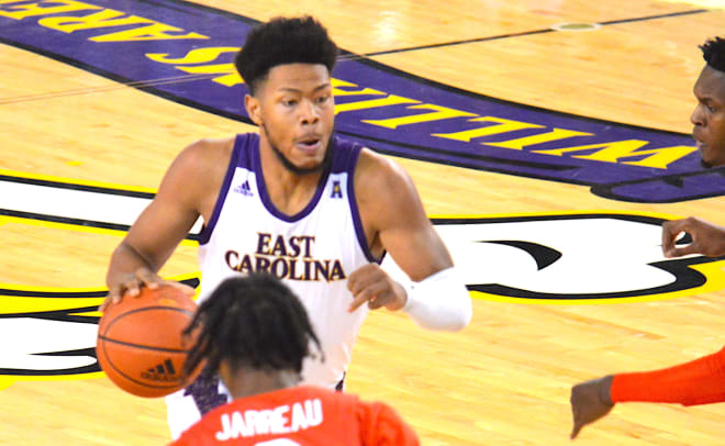 ECU falls by ten to (21) Houston despite Jayden Gardner pouring in 29 points and pulling down 19 rebounds.
