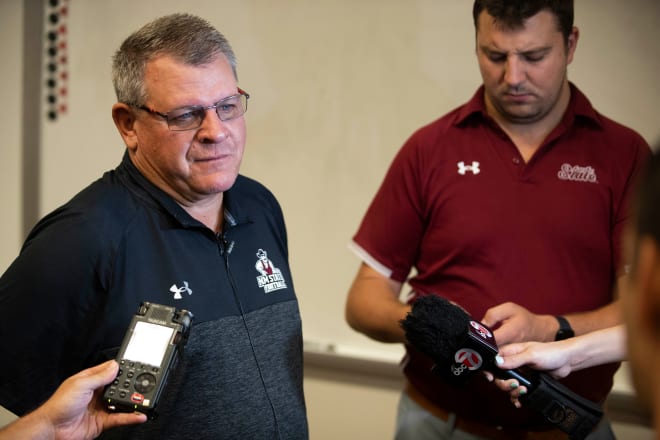 Tim Beck meets the media. 