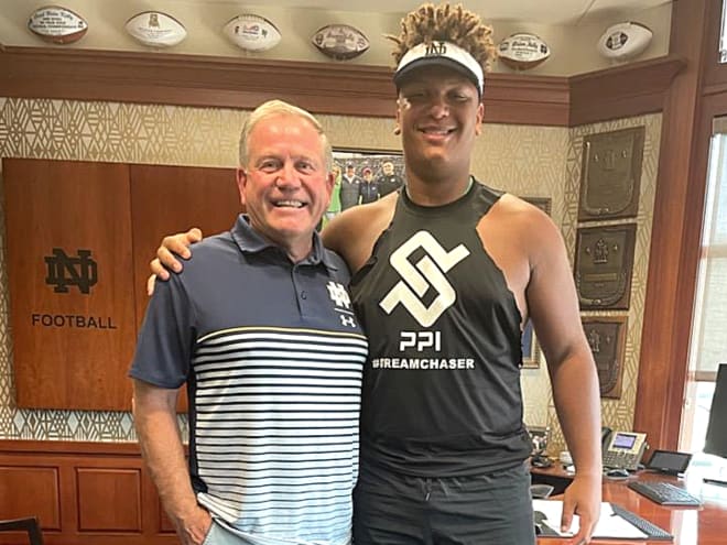 Notre Dame Fighting Irish football recruiting target and four-star defensive tackle Hero Kanu