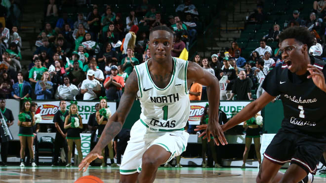 UNT's Umoja Gibson.