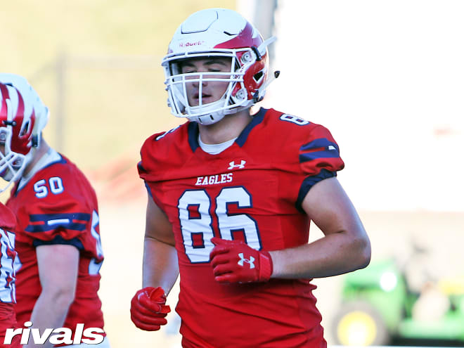 Milton (Ga.) High 2022 tight end Jack Nickel was on hand for the Notre Dame-USC game Oct. 12.