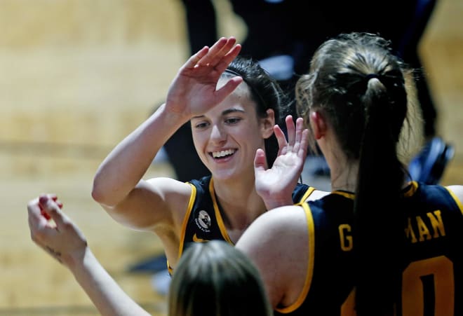 Cailtin Clark and the Hawkeyes have a big stage on Saturday afternoon. 