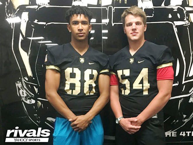 LB, Noah Yates (left) with another Army commit, OL Nick Kotok during recent unofficial visit