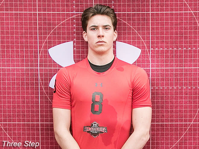 2019 QB Cade McNamara committed to Notre Dame on Monday 