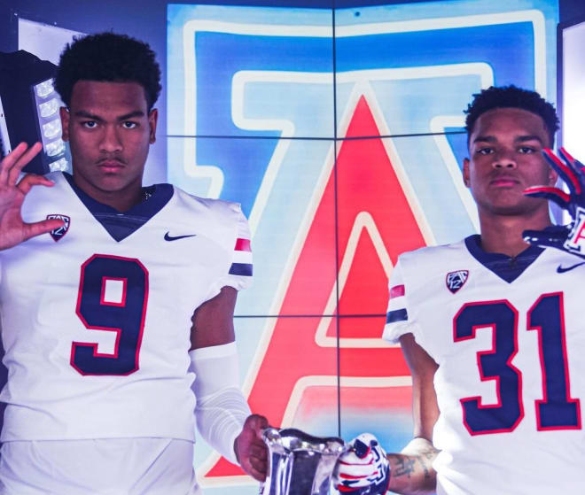 Elijah Rushing (left) posing with his brother, Cruz, during his recent official visit with the Wildcats. Cruz transferred back home to Tucson this offseason to play at UA after beginning his career at Florida.