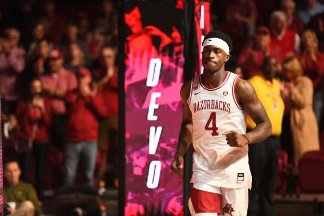 Arkansas' Davonte Davis announced Wednesday that he has rejoined the team.