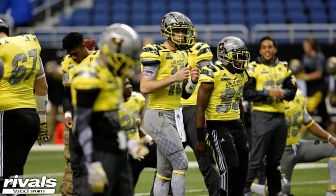 QB Brandon Peters was a four-star recruit who signed with Michigan in 2016 before transferring to Illinois.