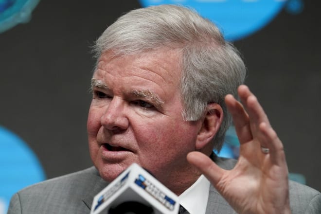 Outgoing NCAA president Mark Emmert failed to get out in front of NIL when he had the chance.