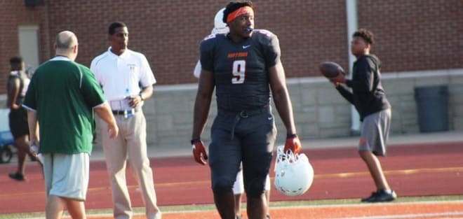 Class of 2019 DE Mike Lockhart has added offers from Iowa, TCU, and UNC this week.