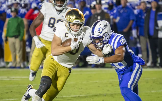 Former Notre Dame wide receiver Chris Finke catching a pass against Duke on Nov. 9, 2019