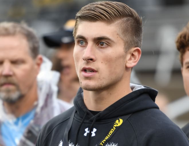 Will Jaden Snyder follow in his brother's footsteps and walk on at Iowa?