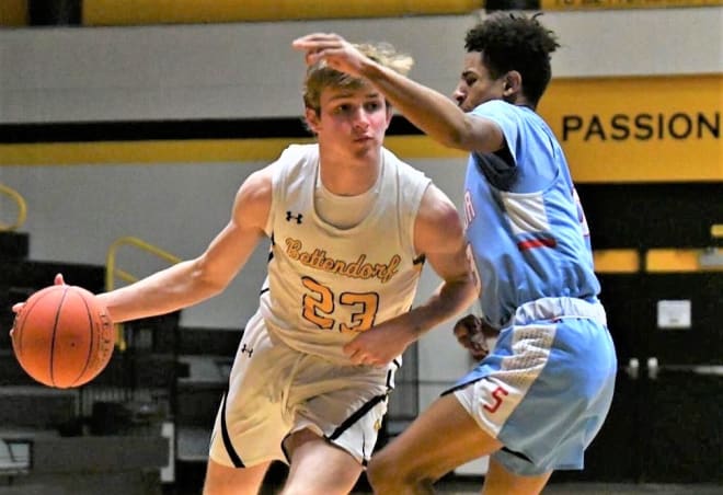 Caden Wilkins is a 6'6 guard from Bettendorf that Iowa has stayed in contact with for their 2024 recruiting cycle. 